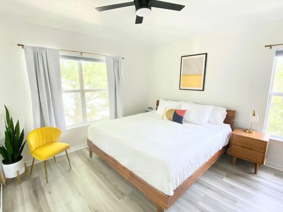 Sanctuary Gainesville Bright 2 Bedroom King Condo Exterior photo