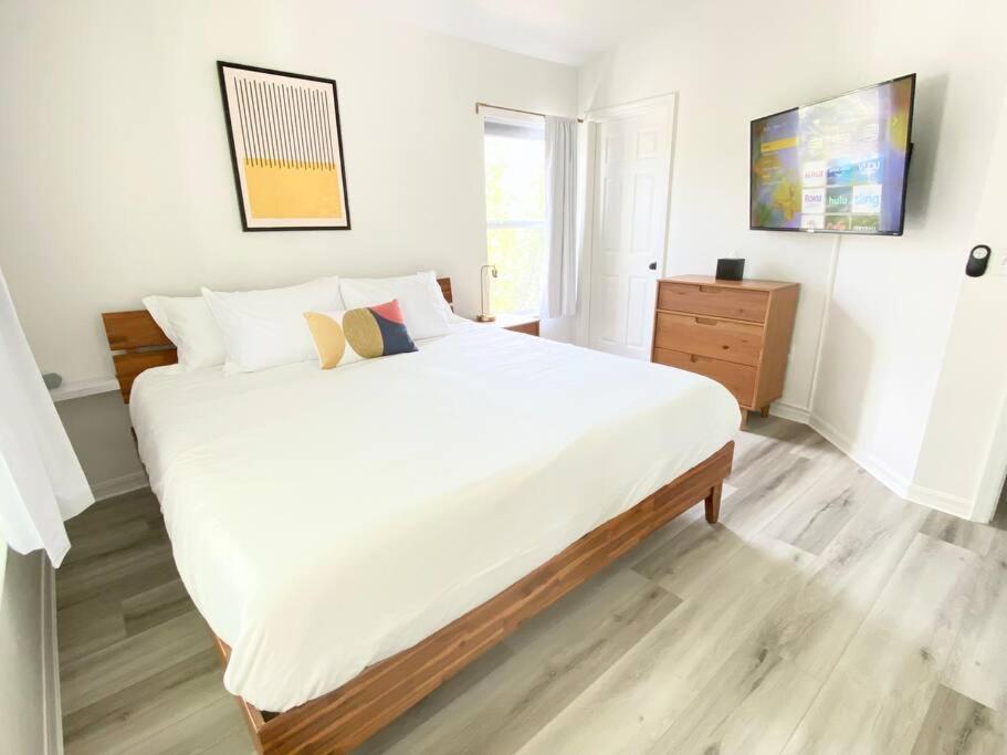 Sanctuary Gainesville Bright 2 Bedroom King Condo Exterior photo