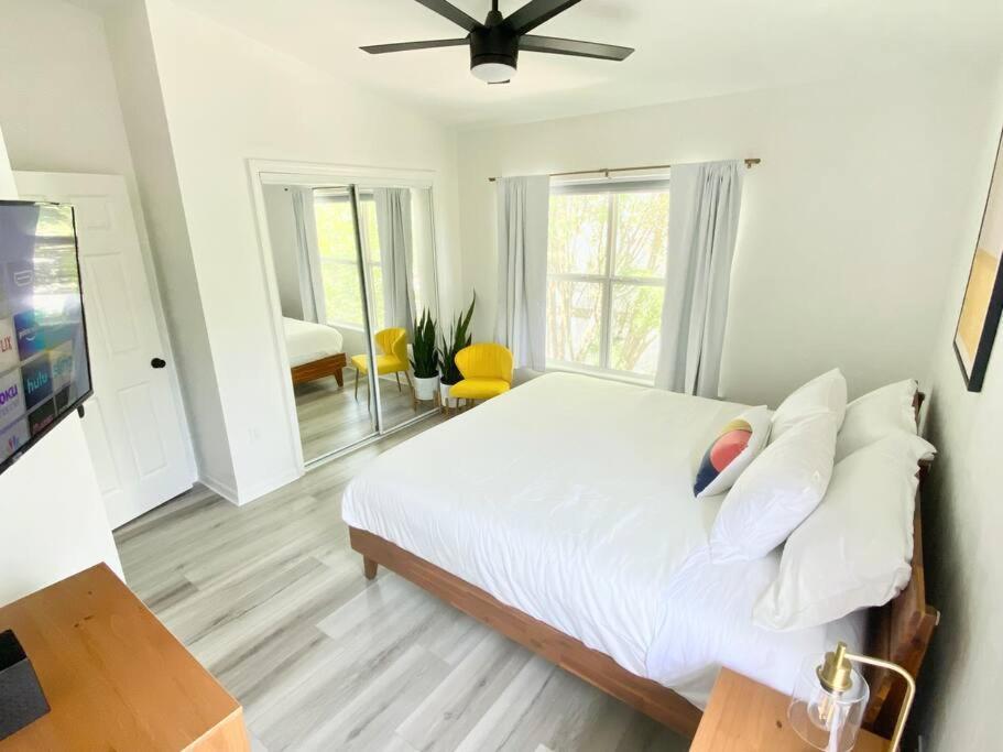 Sanctuary Gainesville Bright 2 Bedroom King Condo Exterior photo